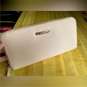 Bershka zip around wallet